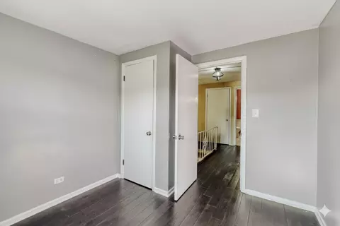 Other - 822 Colonial Dr #B, Wheeling, IL 60090 photo 2 of 6