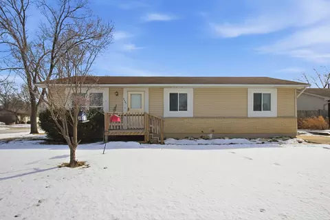 7907 W Kingston Dr, Frankfort, IL 60423