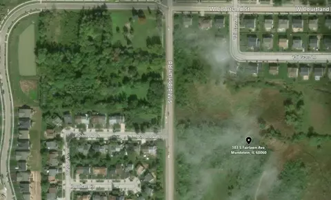 103 S Fairlawn Ave, Mundelein, IL 60060