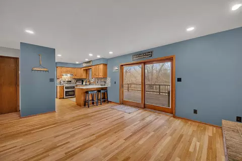 Living - 3775 Will Ct, Morris, IL 60450 photo 5 of 6