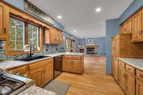 Kitchen - 3775 Will Ct, Morris, IL 60450 photo 1 of 5
