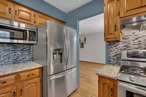 Kitchen - 3775 Will Ct, Morris, IL 60450 photo 5 of 5