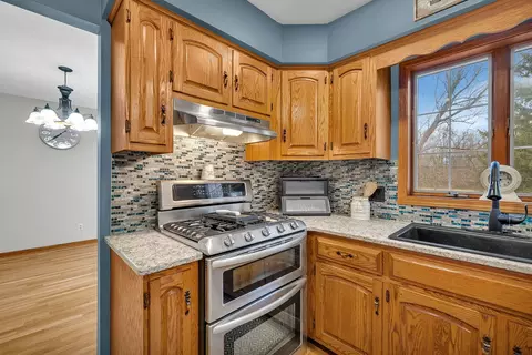 Kitchen - 3775 Will Ct, Morris, IL 60450 photo 4 of 5