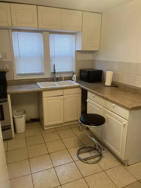 Kitchen - 6918 Garden Ln, Bridgeview, IL 60455 photo 2 of 2
