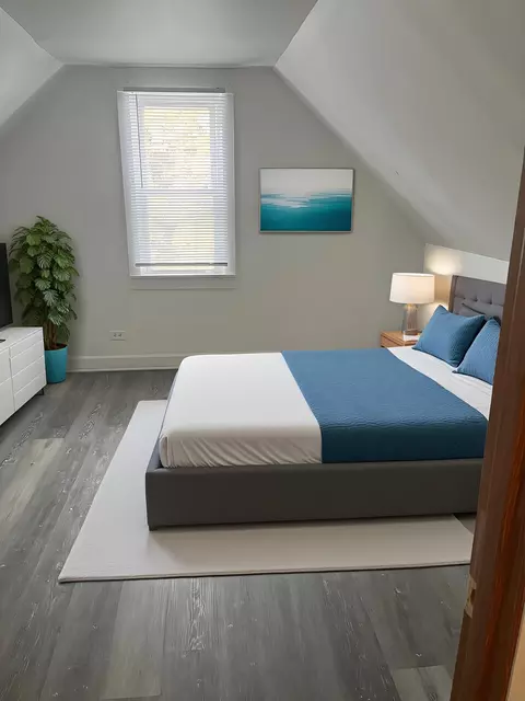 Bedroom - 6918 Garden Ln, Bridgeview, IL 60455 photo 3 of 3