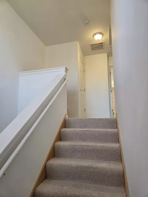 5220 Cobblers Xing, Mchenry, IL 60050 photo 19