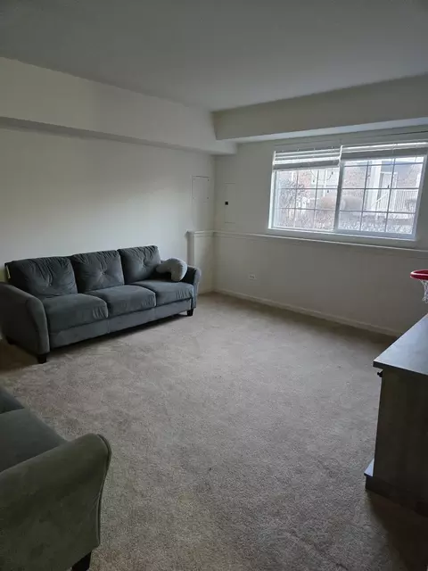 5220 Cobblers Xing, Mchenry, IL 60050 photo 8