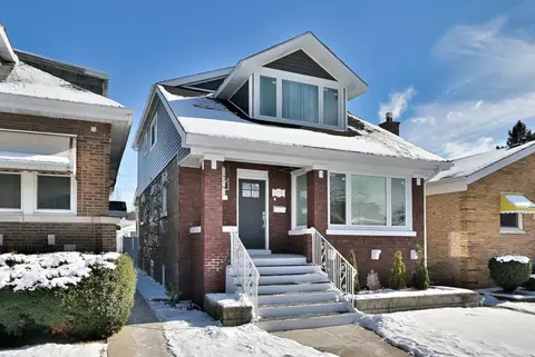Exterior - 3715 Euclid Ave, Berwyn, IL 60402 photo 9 of 9