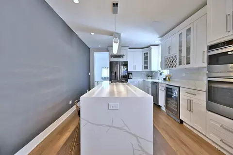 Kitchen - 3715 Euclid Ave, Berwyn, IL 60402 photo 3 of 7