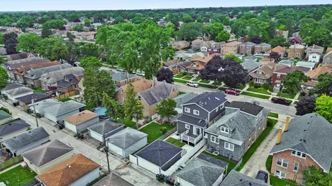 View/Area - 3715 Euclid Ave, Berwyn, IL 60402 photo 3 of 4