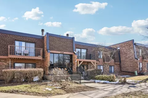 108 Mullingar Ct #2D, Schaumburg, IL 60193