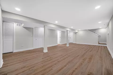 2250 E 92nd Pl, Chicago, IL 60617 photo 29
