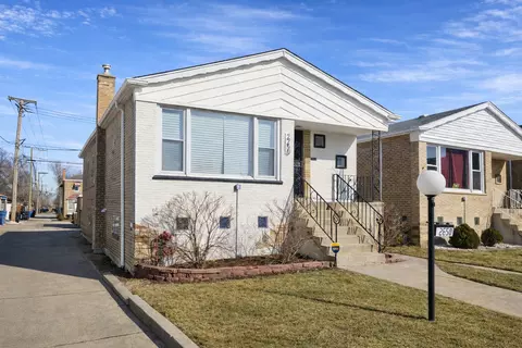 2250 E 92nd Pl, Chicago, IL 60617 photo 2