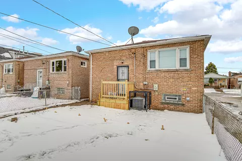 2250 E 92nd Pl, Chicago, IL 60617 photo 34