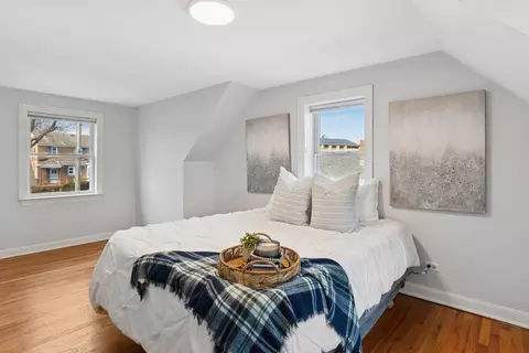 Bedroom - 820 Cherry St, Wheaton, IL 60187 photo 1 of 2