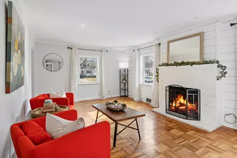 Living - 820 Cherry St, Wheaton, IL 60187 photo 1 of 3