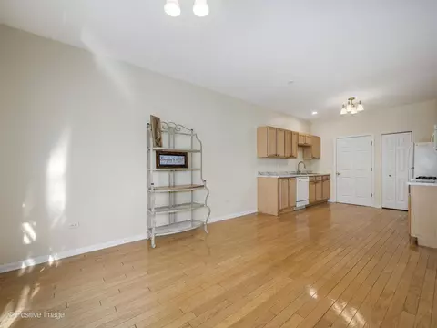 Living - 21344 W Juniper Ln, Plainfield, IL 60544 photo 5 of 5