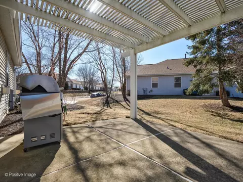 Exterior - 21344 W Juniper Ln, Plainfield, IL 60544 photo 3 of 3