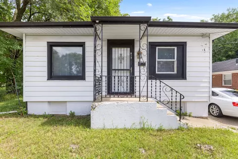 617 N Central Ave, Rockford, IL 61101