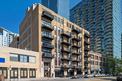 1307 S Wabash Ave #205, Chicago, IL 60605