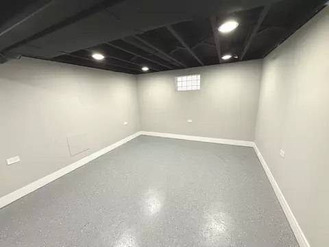 Other - 10531 S Morgan St, Chicago, IL 60643 photo 7 of 11