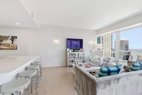 Living - 57 E Delaware Pl #3904, Chicago, IL 60611 photo 2 of 5