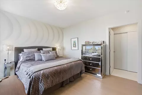 Bedroom - 57 E Delaware Pl #3904, Chicago, IL 60611 photo 1 of 2