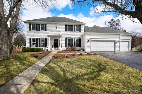 39 W844 Carl Sandburg Rd, Saint Charles, IL 60175