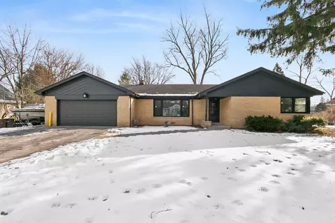 12323 S 74th Ave, Palos Heights, IL 60463