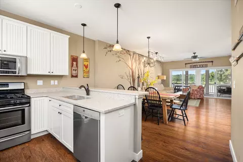 Kitchen - 13 River Row, Ottawa, IL 61350 photo 3 of 3