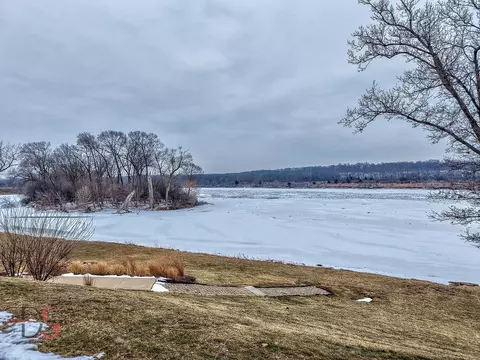 View/Area - 13 River Row, Ottawa, IL 61350 photo 1 of 6