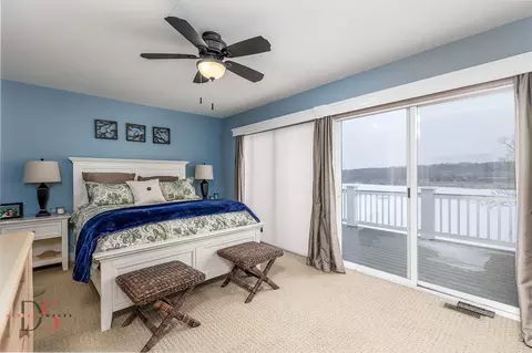 Bedroom - 13 River Row, Ottawa, IL 61350 photo 1 of 4