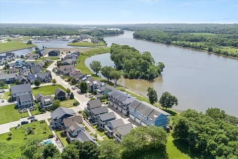 View/Area - 13 River Row, Ottawa, IL 61350 photo 8 of 15
