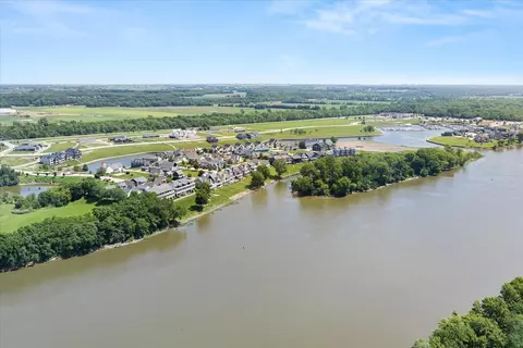 View/Area - 13 River Row, Ottawa, IL 61350 photo 9 of 15