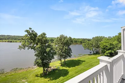 View/Area - 13 River Row, Ottawa, IL 61350 photo 2 of 15