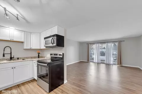 Other - 100 Deborah Ln #16A, Wheeling, IL 60090 photo 2 of 3