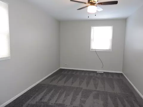 Bedroom - 15328 Parkside Dr, Markham, IL 60428 photo 1 of 3