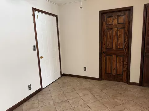 Other - 1516 Triangle St, Mount Vernon, IL 62864 photo 6 of 9