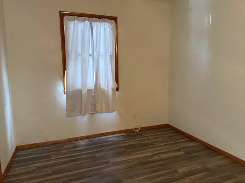 Bedroom - 1516 Triangle St, Mount Vernon, IL 62864 photo 4 of 8