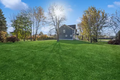 Exterior - 1605 Elmdale Ave, Glenview, IL 60026 photo 3 of 4