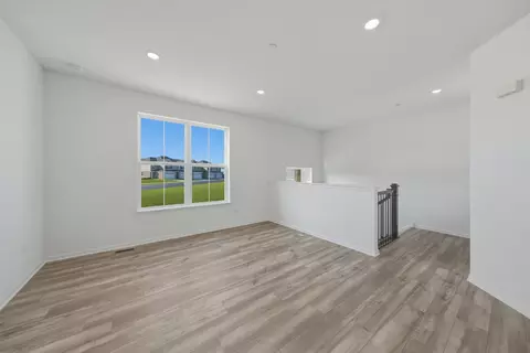 Living - 1254 Glenmont St, Algonquin, IL 60102 photo 1 of 1