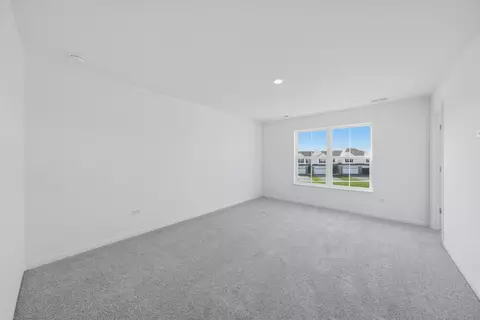 Bedroom - 1254 Glenmont St, Algonquin, IL 60102 photo 1 of 4