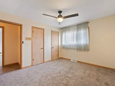 Bedroom - 2350 31st St, Moline, IL 61265 photo 1 of 9