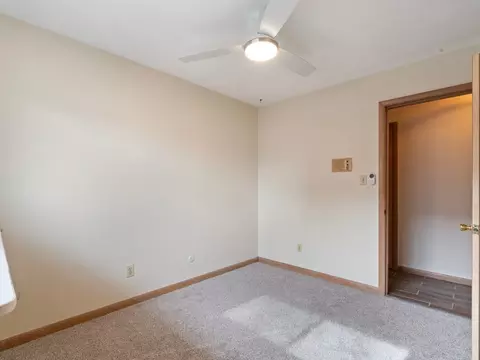 Bedroom - 2350 31st St, Moline, IL 61265 photo 7 of 9