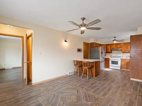 Other - 2350 31st St, Moline, IL 61265 photo 4 of 12