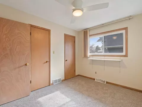 Bedroom - 2350 31st St, Moline, IL 61265 photo 8 of 9