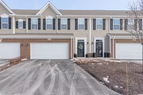3363 Helene Rieder Dr, Montgomery, IL 60538
