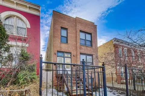 2427 W Mclean Ave, Chicago, IL 60647