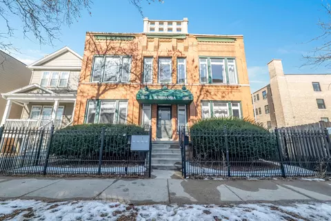 3208 W Wabansia Ave, Chicago, IL 60647