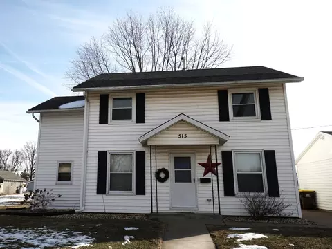 515 N Hudson St, Stockton, IL 61085